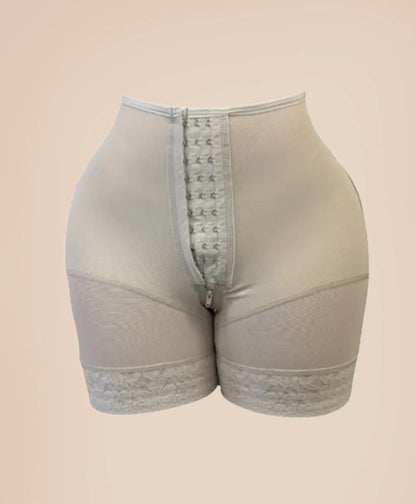 ‘CurveLift’ – corset shorts that create a BBL effect