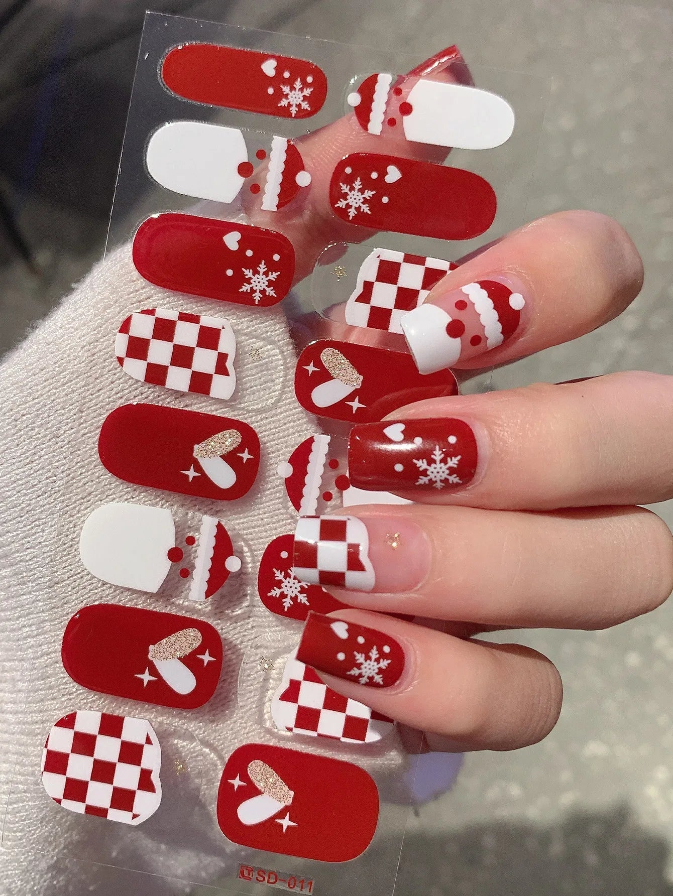 Snowflake Shine Nail Wraps
