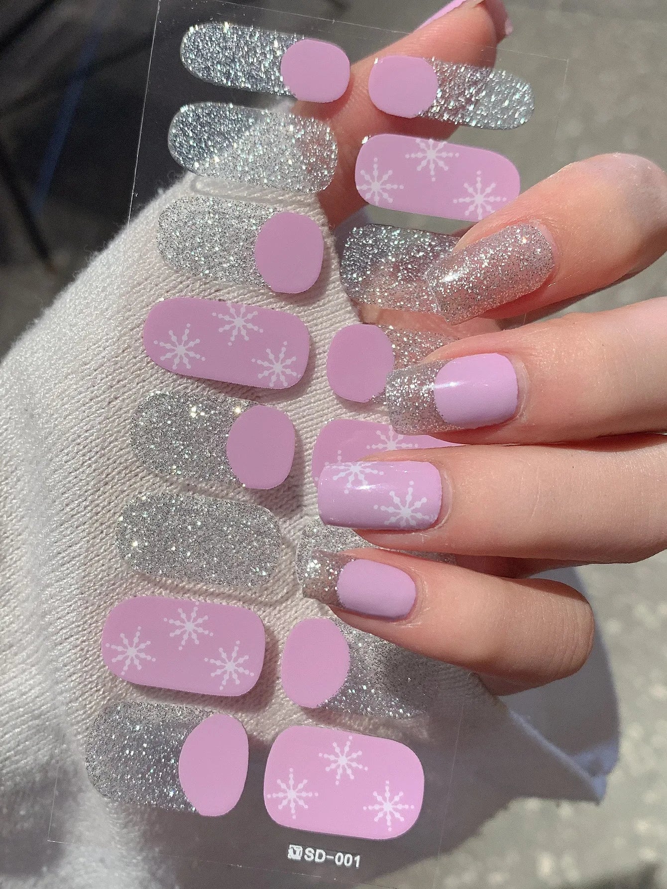 Snowflake Shine Nail Wraps