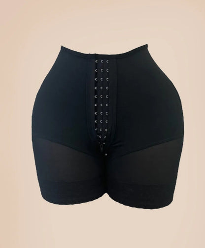‘CurveLift’ – corset shorts that create a BBL effect